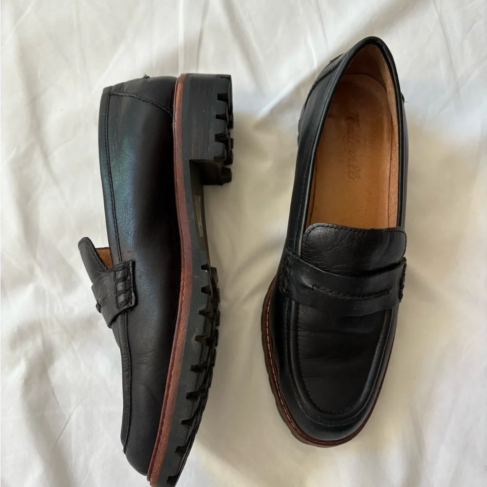 Madewell Black Leather Loafers - Picture 2 of 2